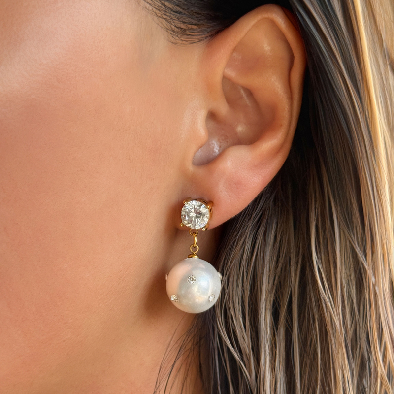 Pearly Studs