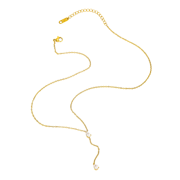 She's Chic Necklace