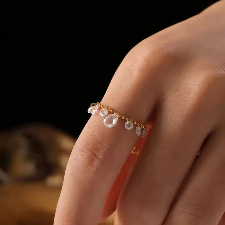 Duchess Diamond Ring