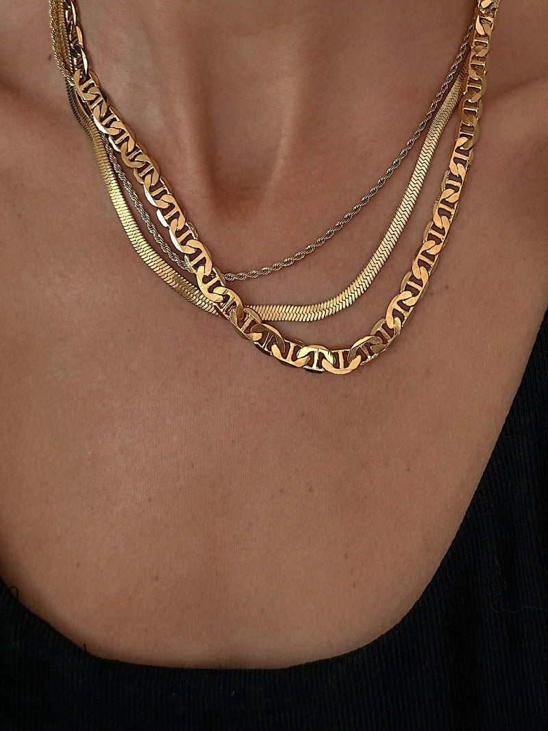 Vera Chain Necklace